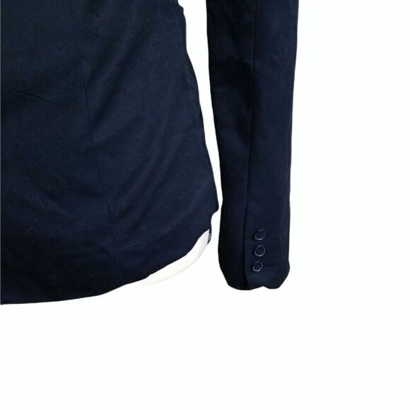 Woman's Black one button Blazer - Picture 6 of 9